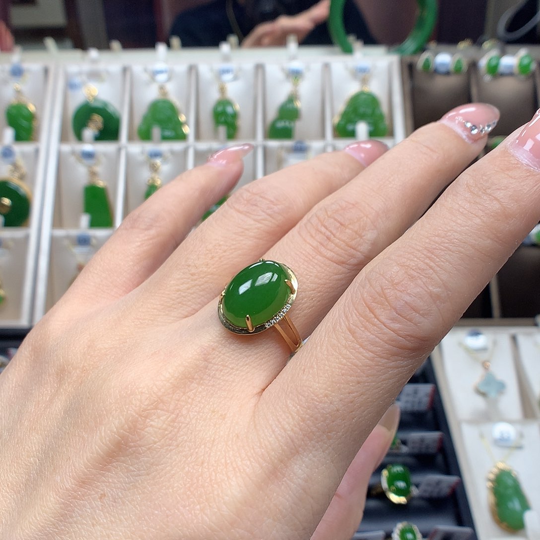 和田玉戒指18K金镶嵌1014