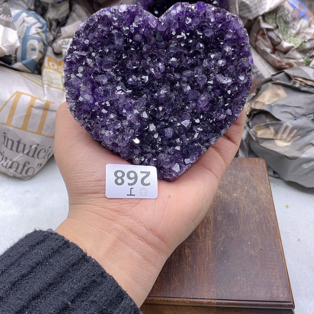 紫晶大型摆件（非配饰）未镶嵌