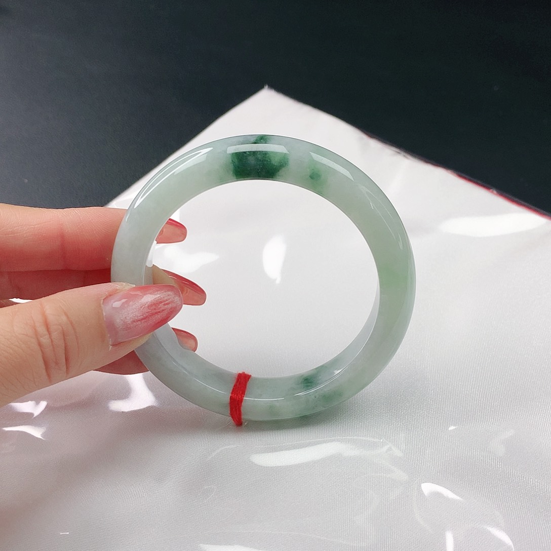 翡翠手镯未镶嵌翡翠016