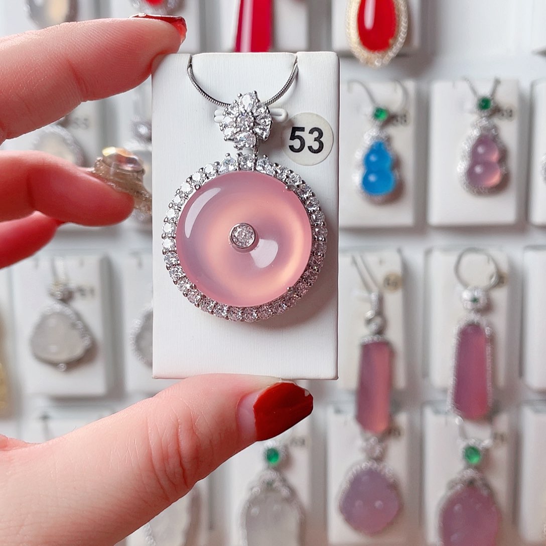 玛瑙/玉髓吊坠(赠链)未镶嵌