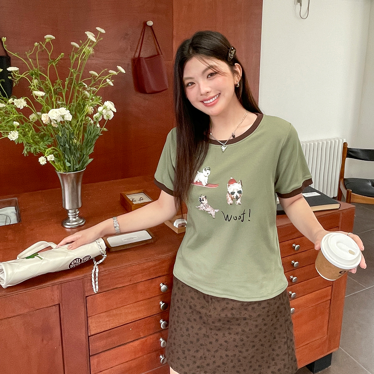 2025夏季新款甜辣显瘦圆领撞色T恤大码女装胖mm可爱正肩弹力短袖