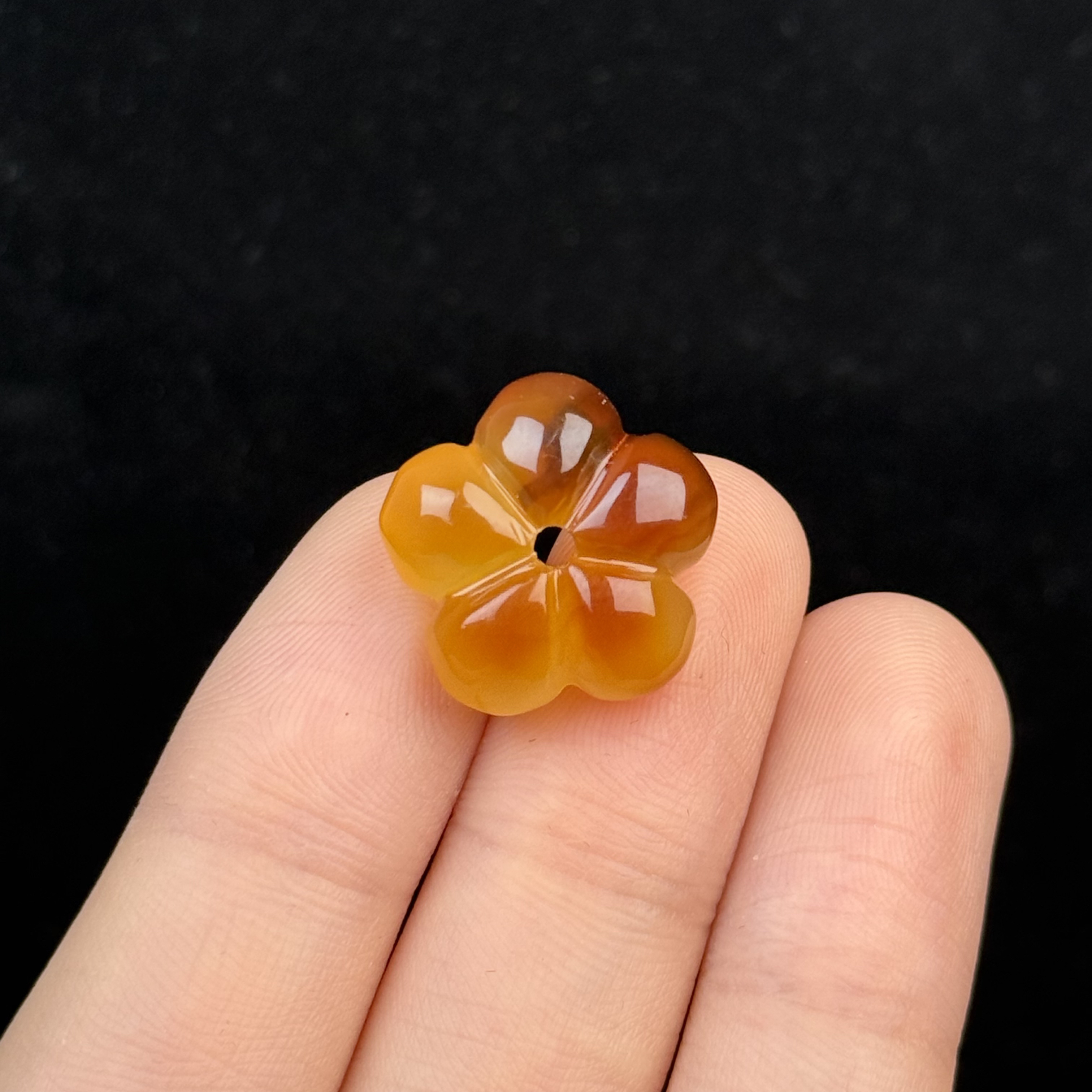 K9220天然原矿 蜜蜡小花 18.3*7.9mm支持复检假一罚十