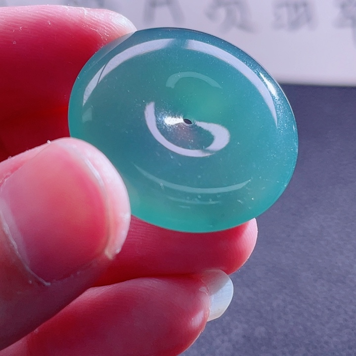 翡翠颈饰未镶嵌999999999