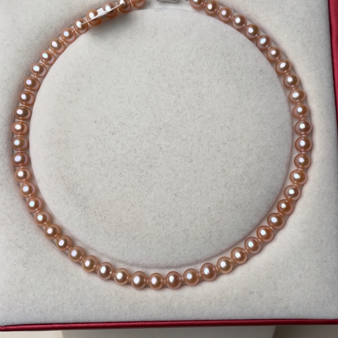 淡水珍珠银S925镶嵌颈饰8-9mm近正圆无暇极强光