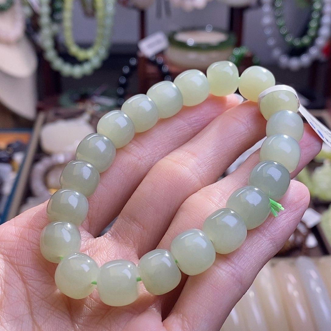 和田玉晴水老型珠手串10MM未镶嵌