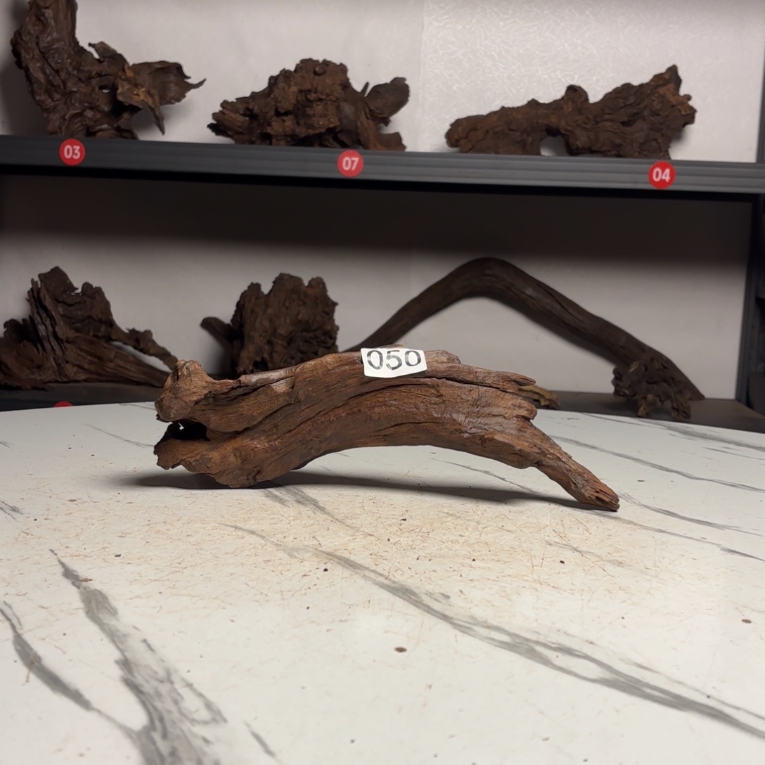 王***术云南本地紫柚木秒沉050