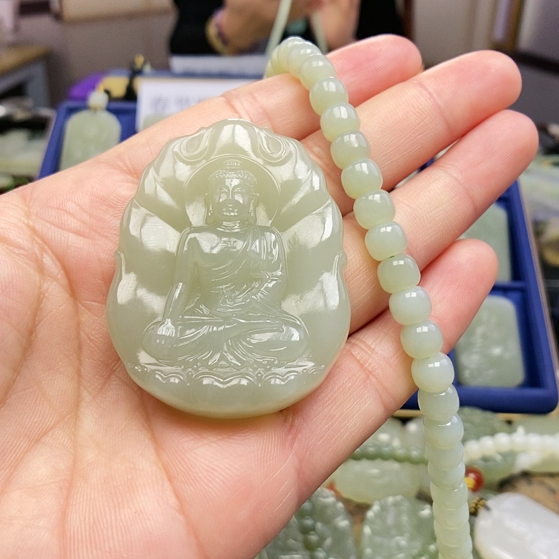 和田玉颈饰未镶嵌用****7