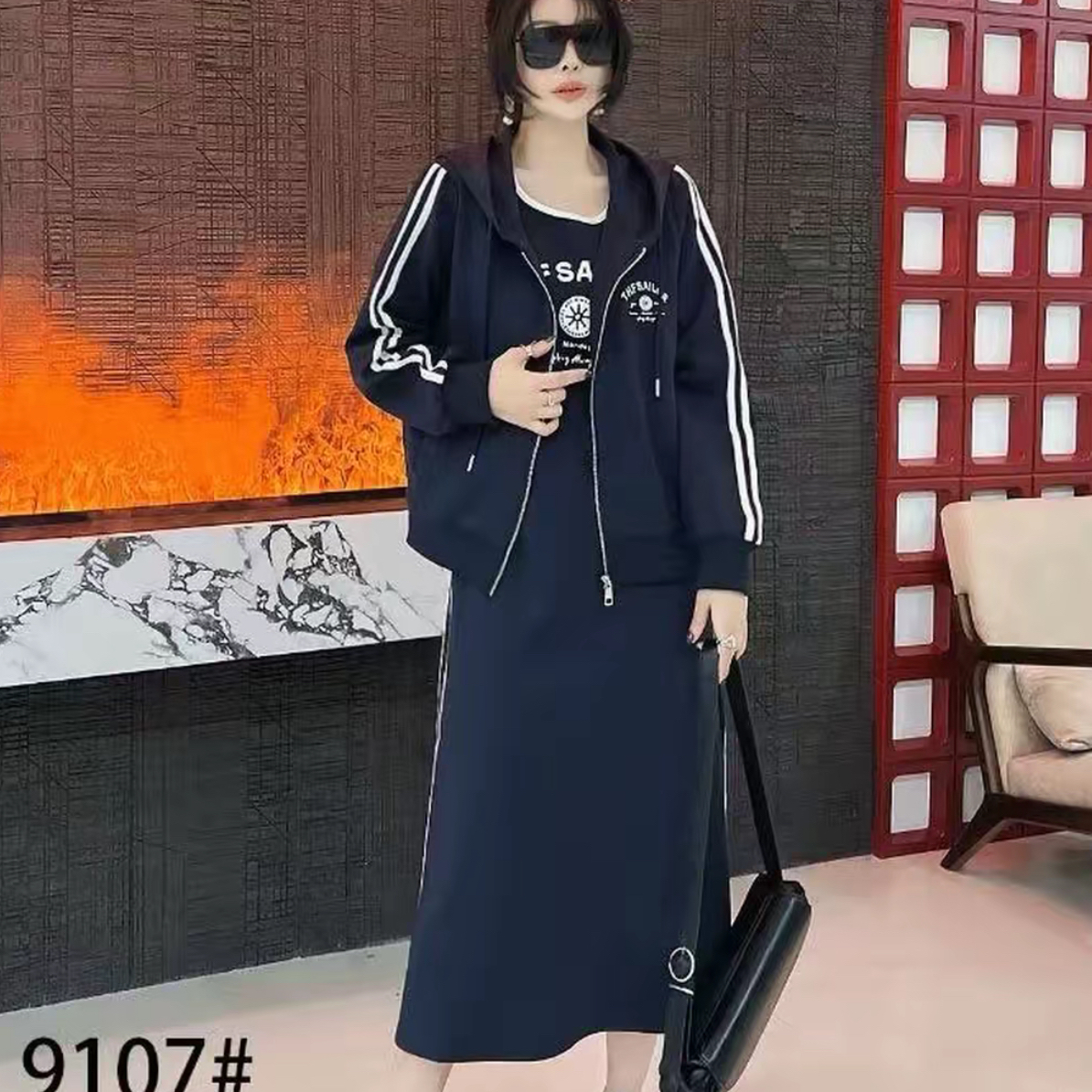 大码秋装连帽卫衣外套连衣裙减龄穿搭