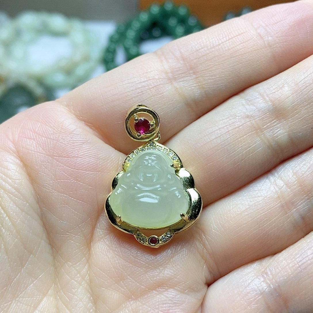 吊坠(不含链)银S925镶嵌和田玉迷***羊