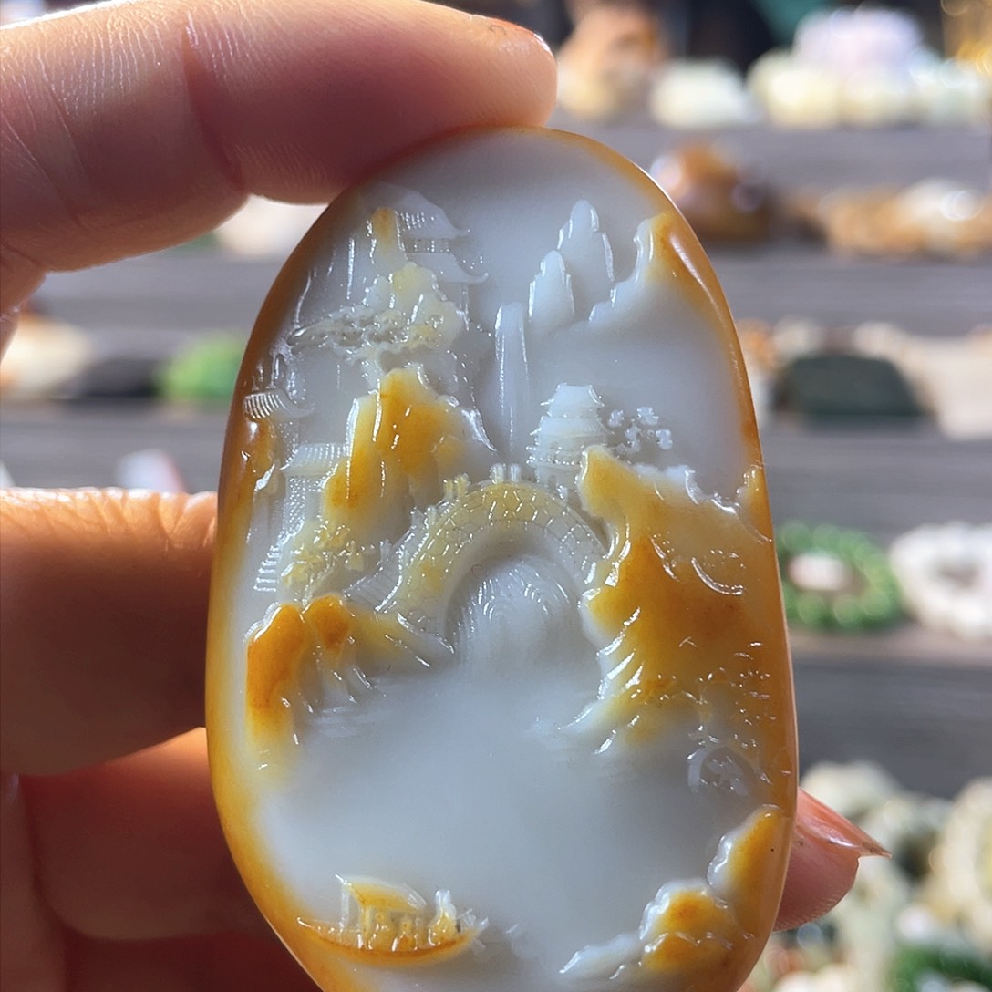 和田玉颈饰未镶嵌