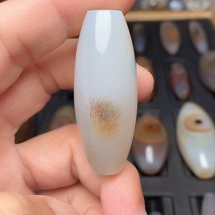 玛瑙/玉髓颈饰合金