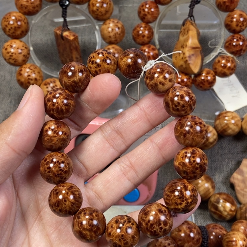 【闪购商品】柏木（崖柏）手串/手链文**畧