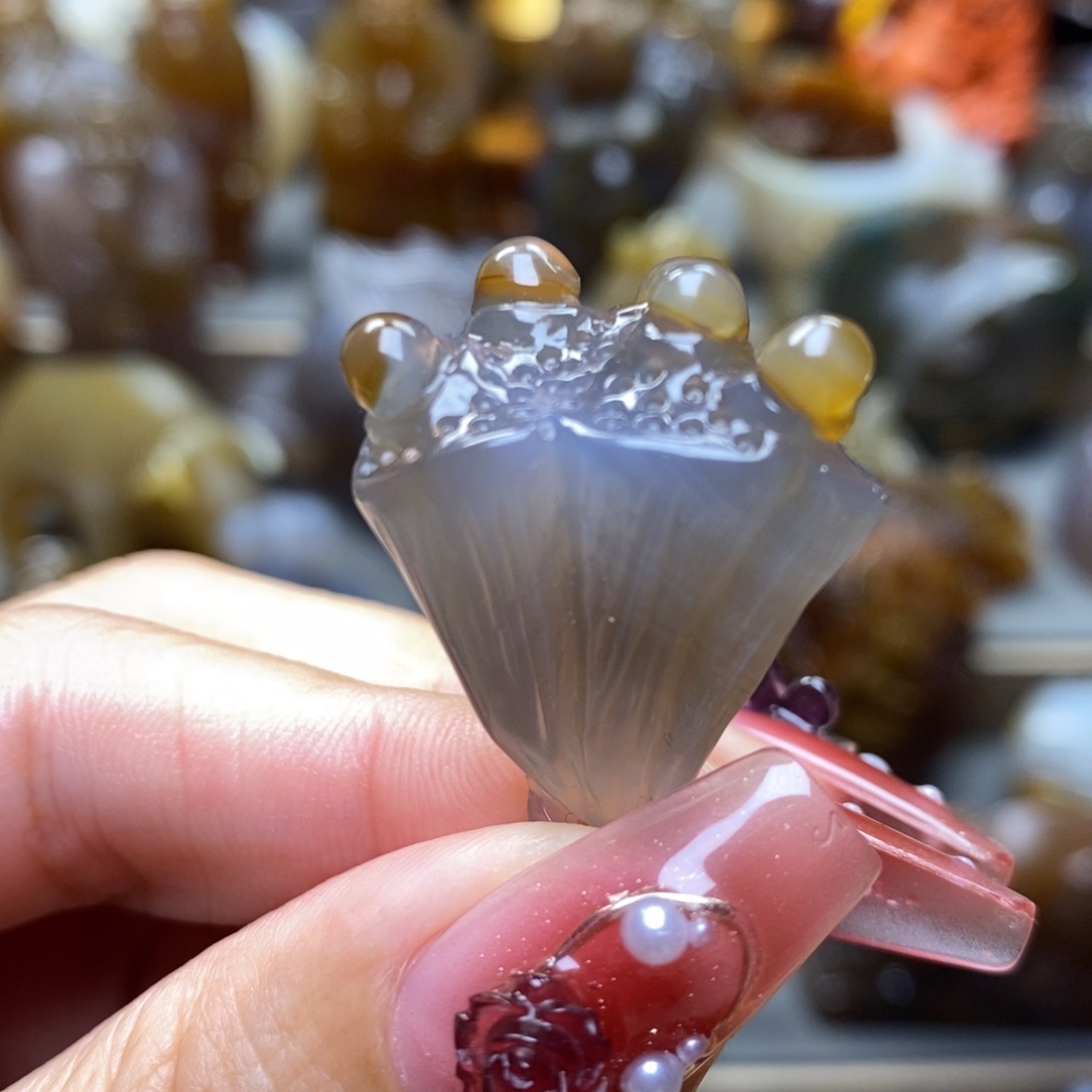 玛瑙/玉髓挂件未镶嵌