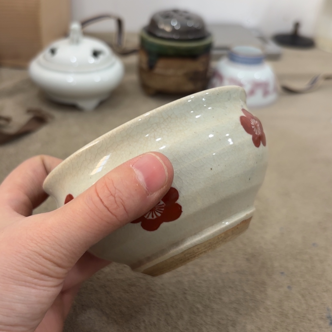 瓷片非常好看漂亮的物品 