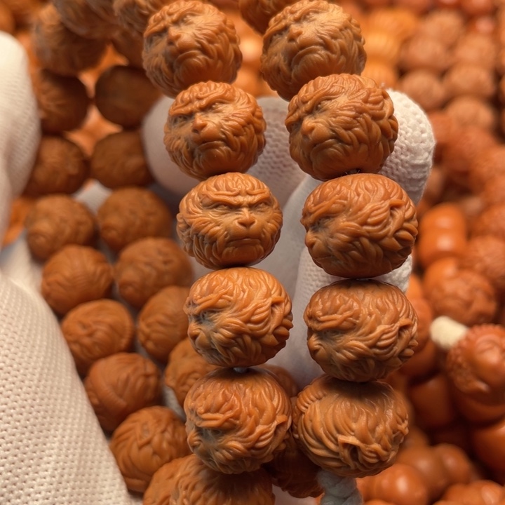 猴头核桃吊坠云*斗战胜佛