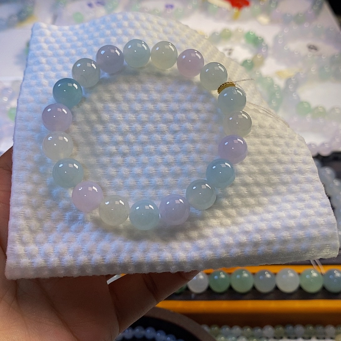 定制翡翠未镶嵌翡翠.