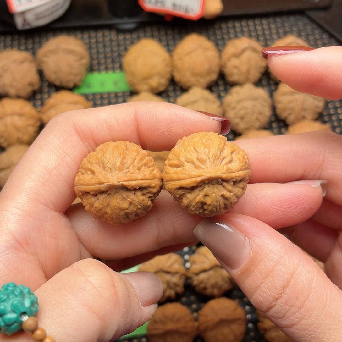 文玩核桃吊坠24尺全品水晶小苹果0001