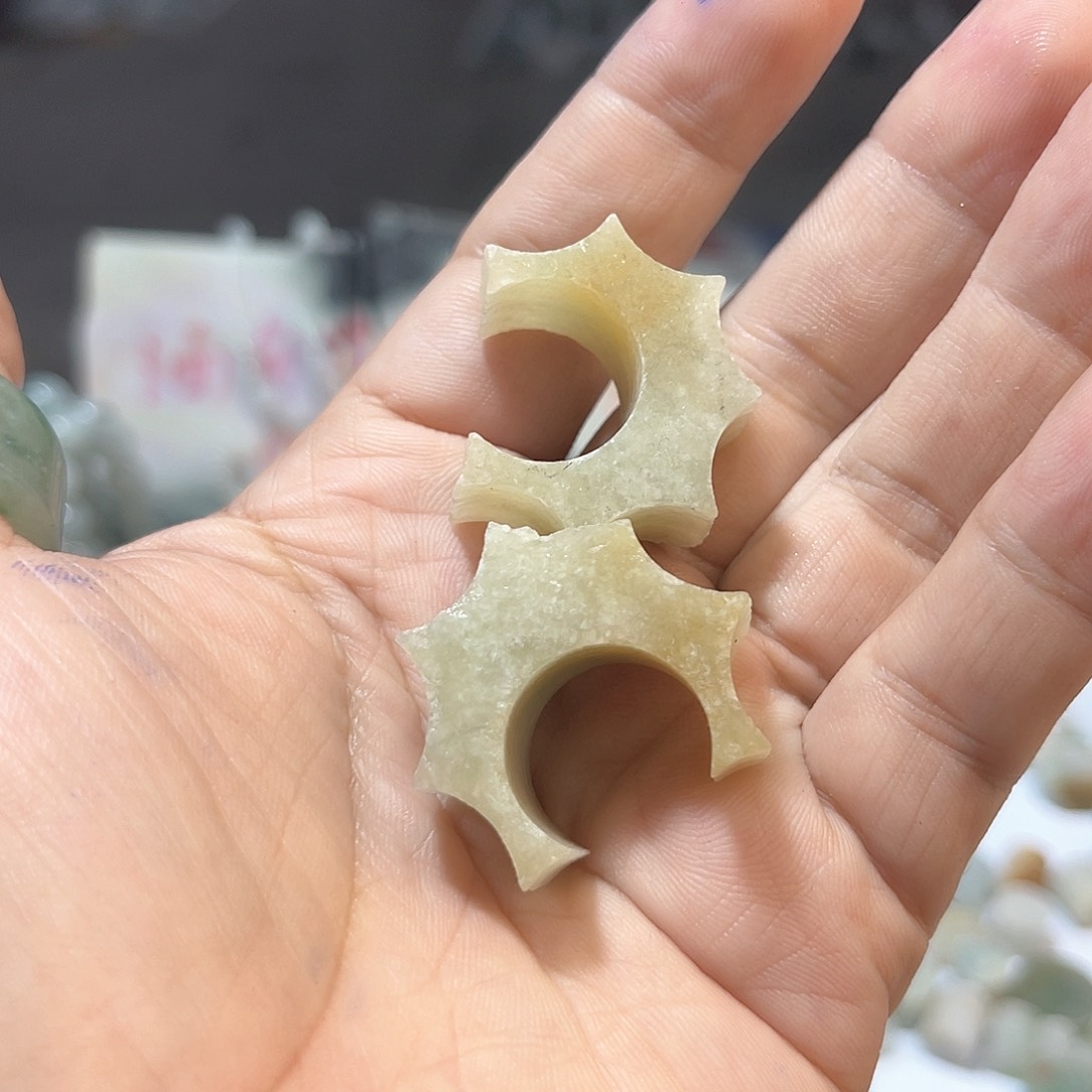 未镶嵌手链翡翠鹭**声翡翠天然翡翠天然包工