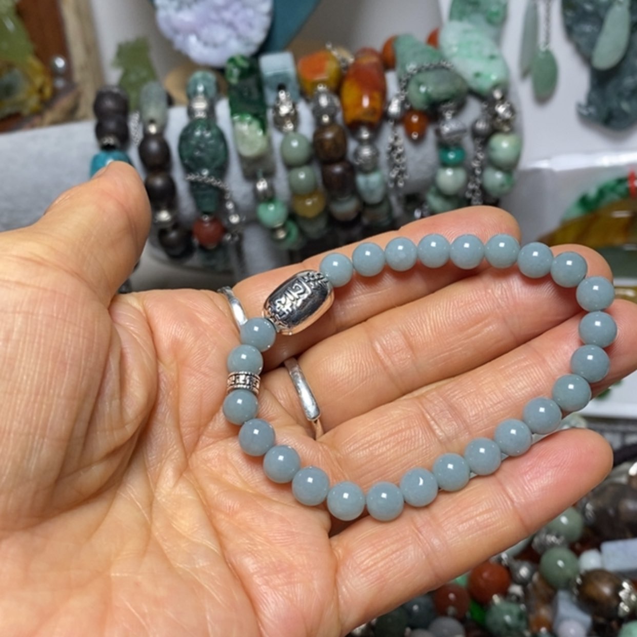 【闪购商品】翡翠吊坠(赠链)未镶嵌