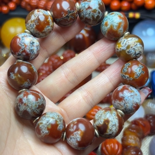 云***栖玛瑙/玉髓未镶嵌颈饰