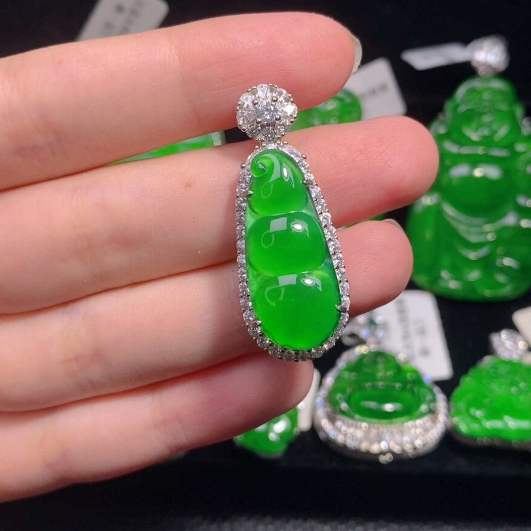 翡翠银S925镶嵌颈饰