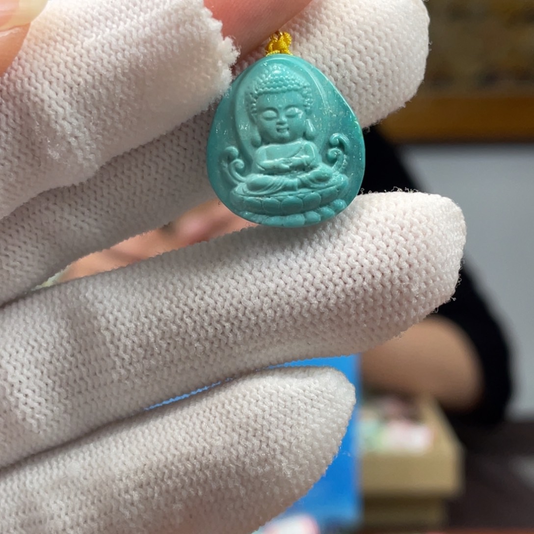 绿松石未镶嵌挂件