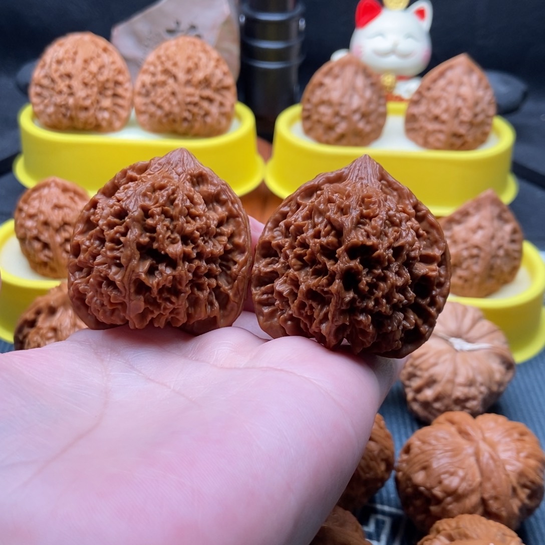 文玩核桃吊坠满天星