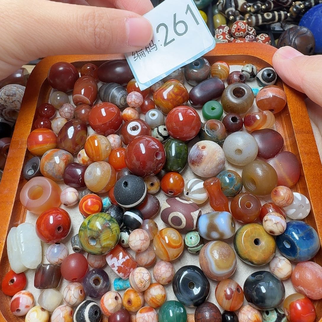 悟***1玛瑙/玉髓未镶嵌满30包邮