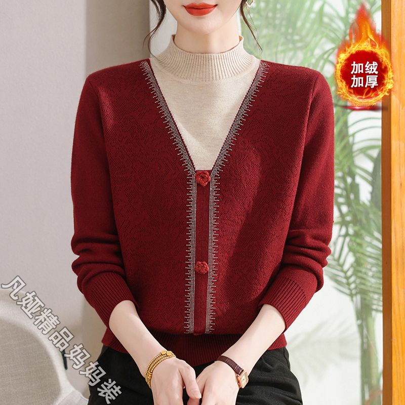 中年妈妈秋冬时尚毛衣加绒外穿内搭减龄上衣中老年洋气半高领小衫