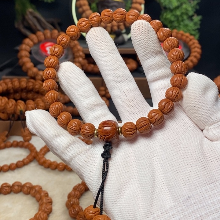 桃核吊坠杨*劳秦岭龙纹