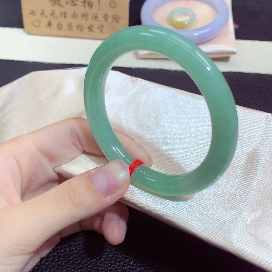 翡翠未镶嵌手镯567