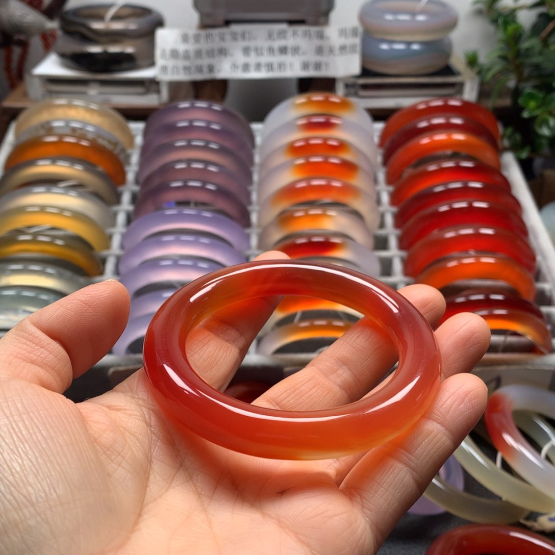 手镯玛瑙/玉髓未镶嵌