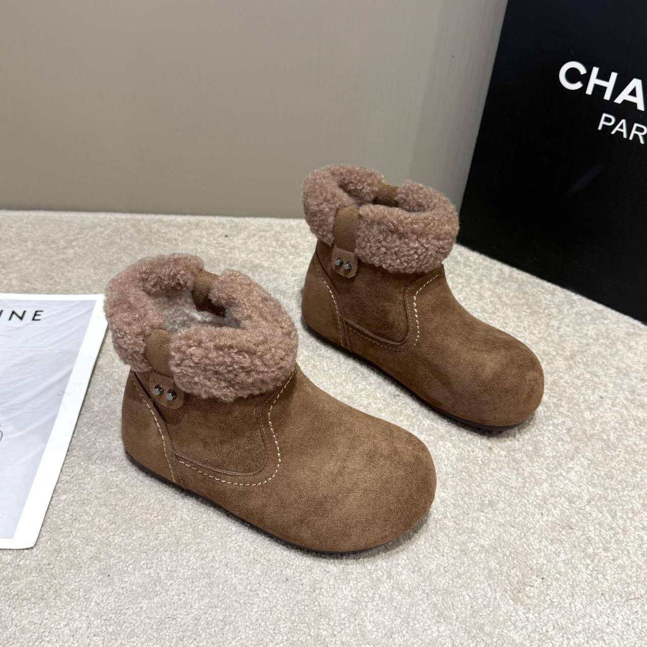 2025冬季新款保暖休闲风时尚雪地靴加绒舒适靴厚底爆款百搭