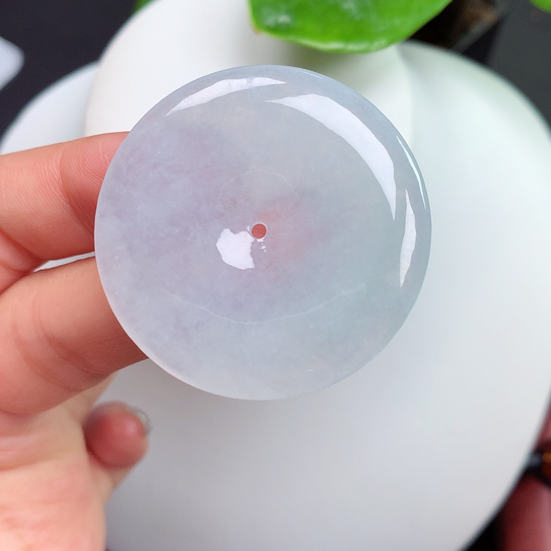 翡翠未镶嵌颈饰平安扣