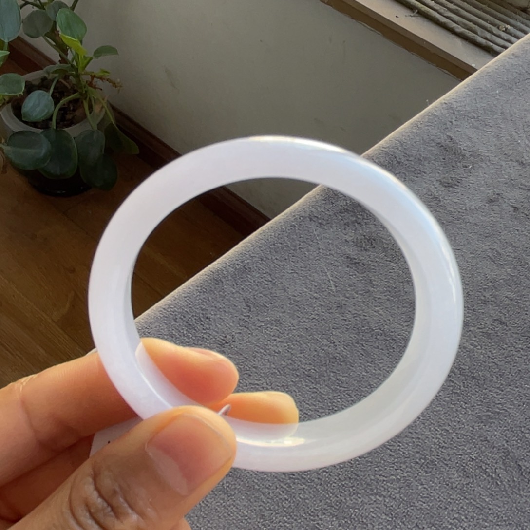 翡翠未镶嵌手镯粉贵妃