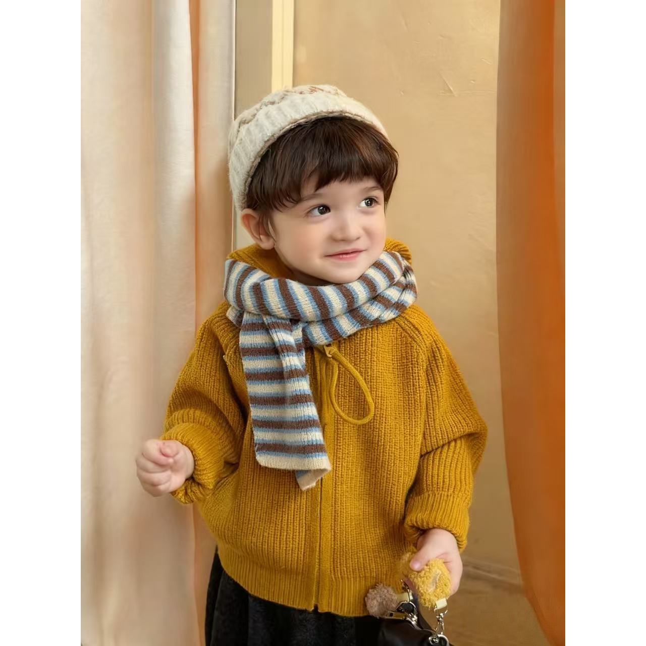 童装格子韩版针织衫毛衣休闲风秋冬季小孩百搭