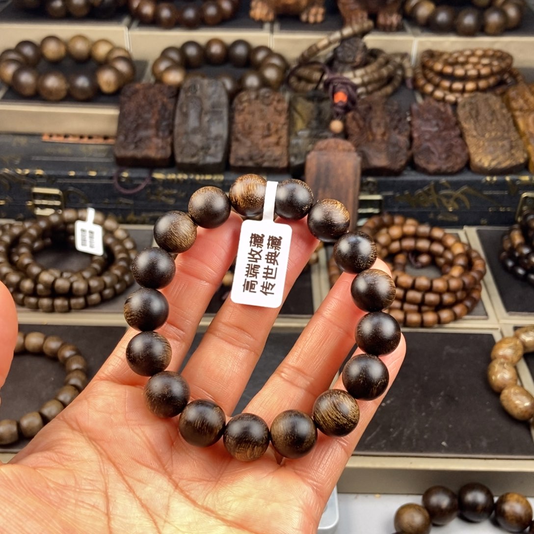 沉香手串王*媚越南芽庄白棋玉化留疤