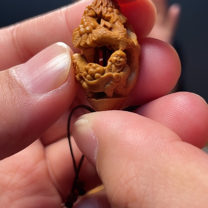 橄榄核吊坠橄榄核