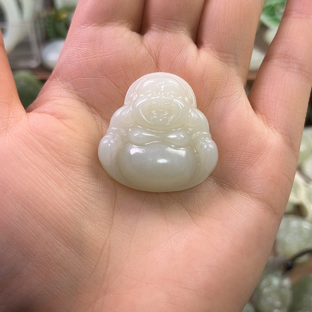 和田玉颈饰未镶嵌?***y