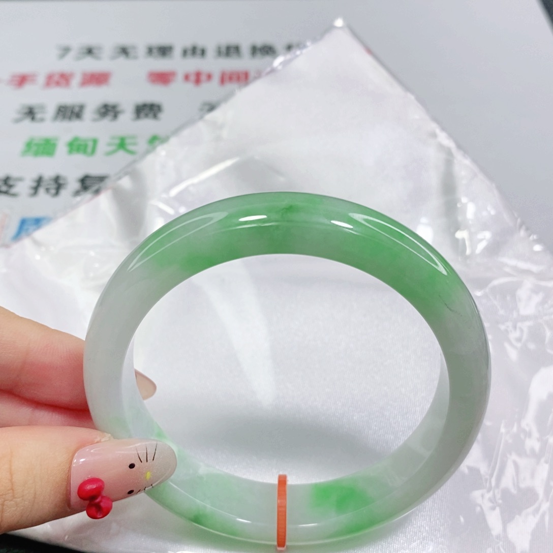 翡翠手镯未镶嵌56 56 56