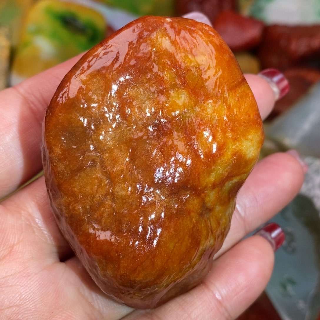 翡翠颈饰未镶嵌赞*