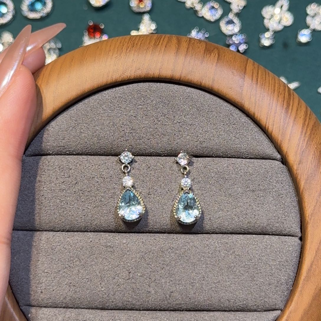 刘***三托帕石耳饰银S925镶嵌