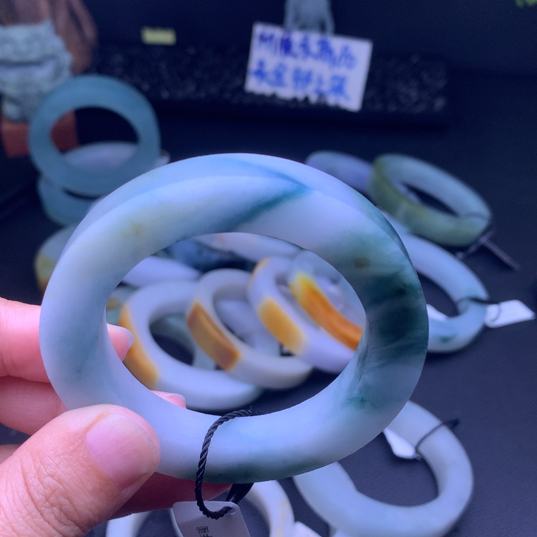 定制翡翠圆未镶嵌