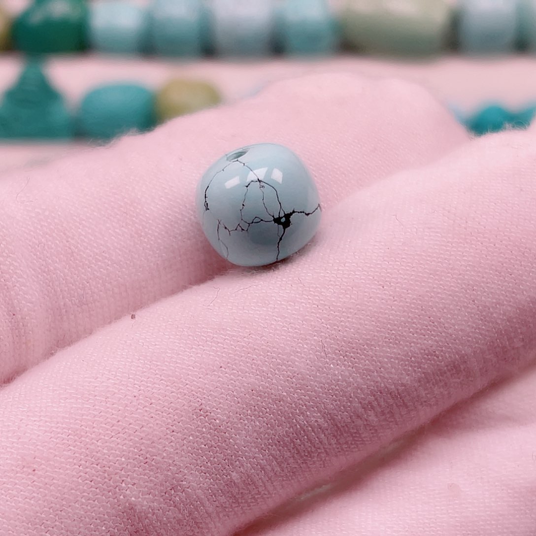 绿松石配饰未镶嵌海****牛