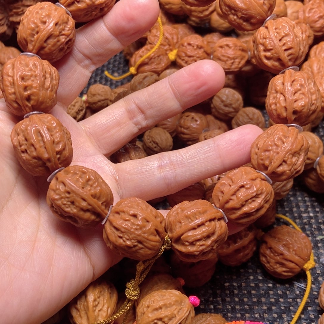 桃核吊坠方墩手串