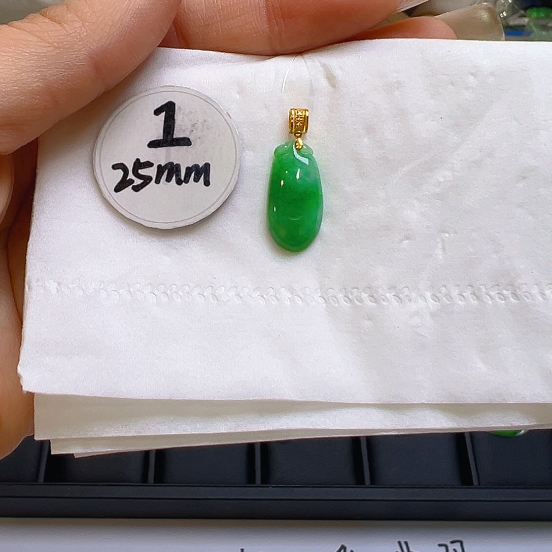 翡翠颈饰18K金镶嵌翡翠