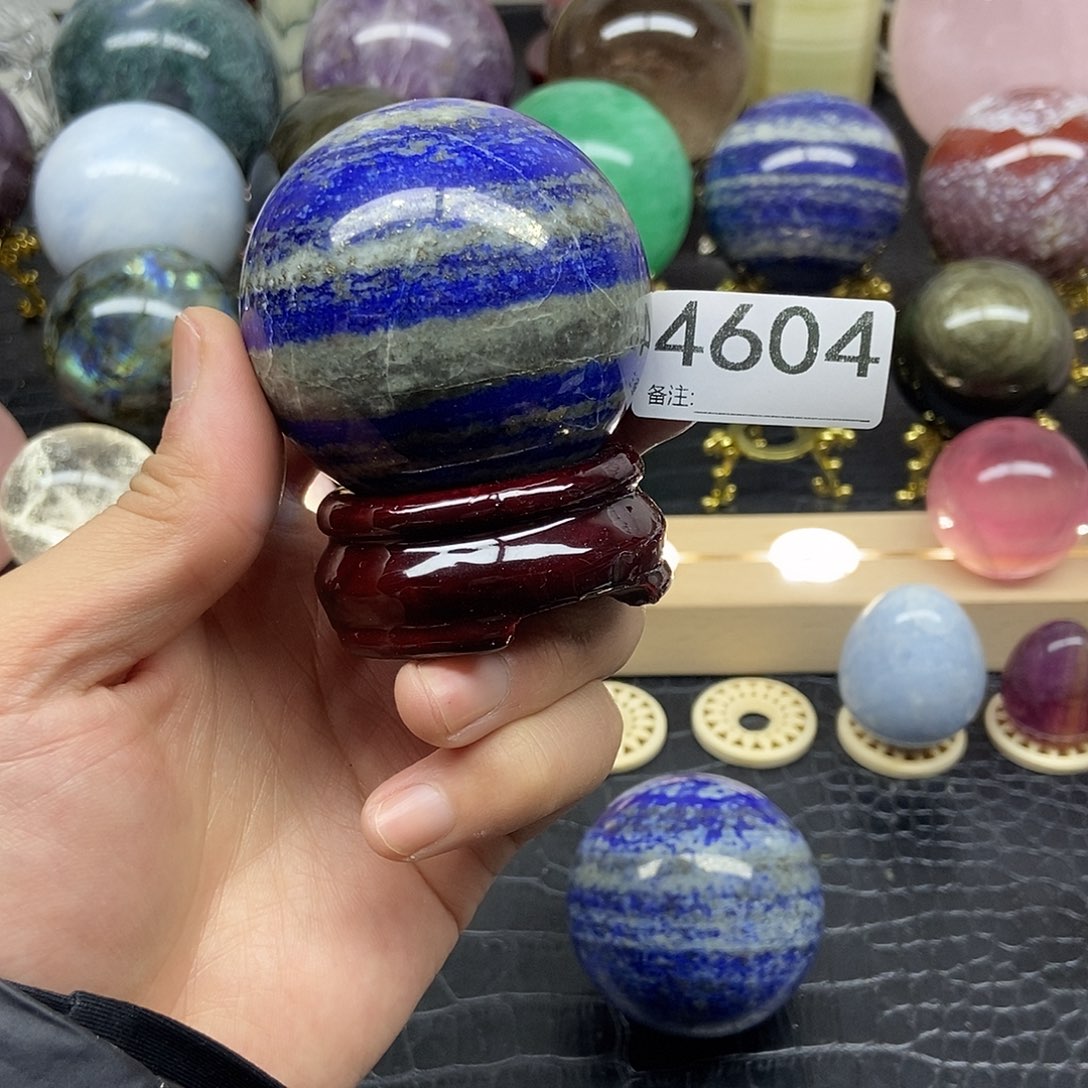 水晶摆件未镶嵌?*摆件