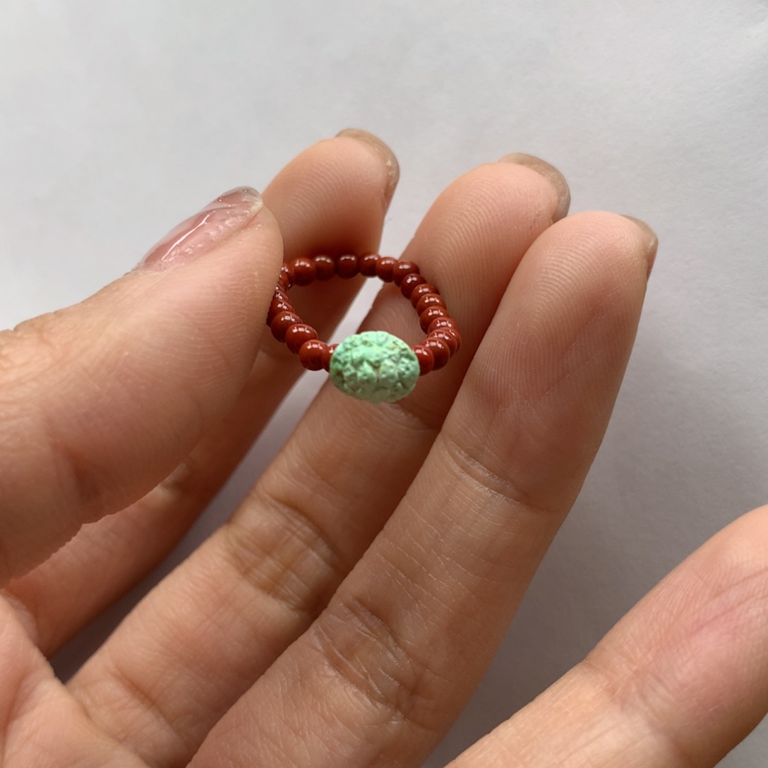 南红玛瑙戒指未镶嵌
