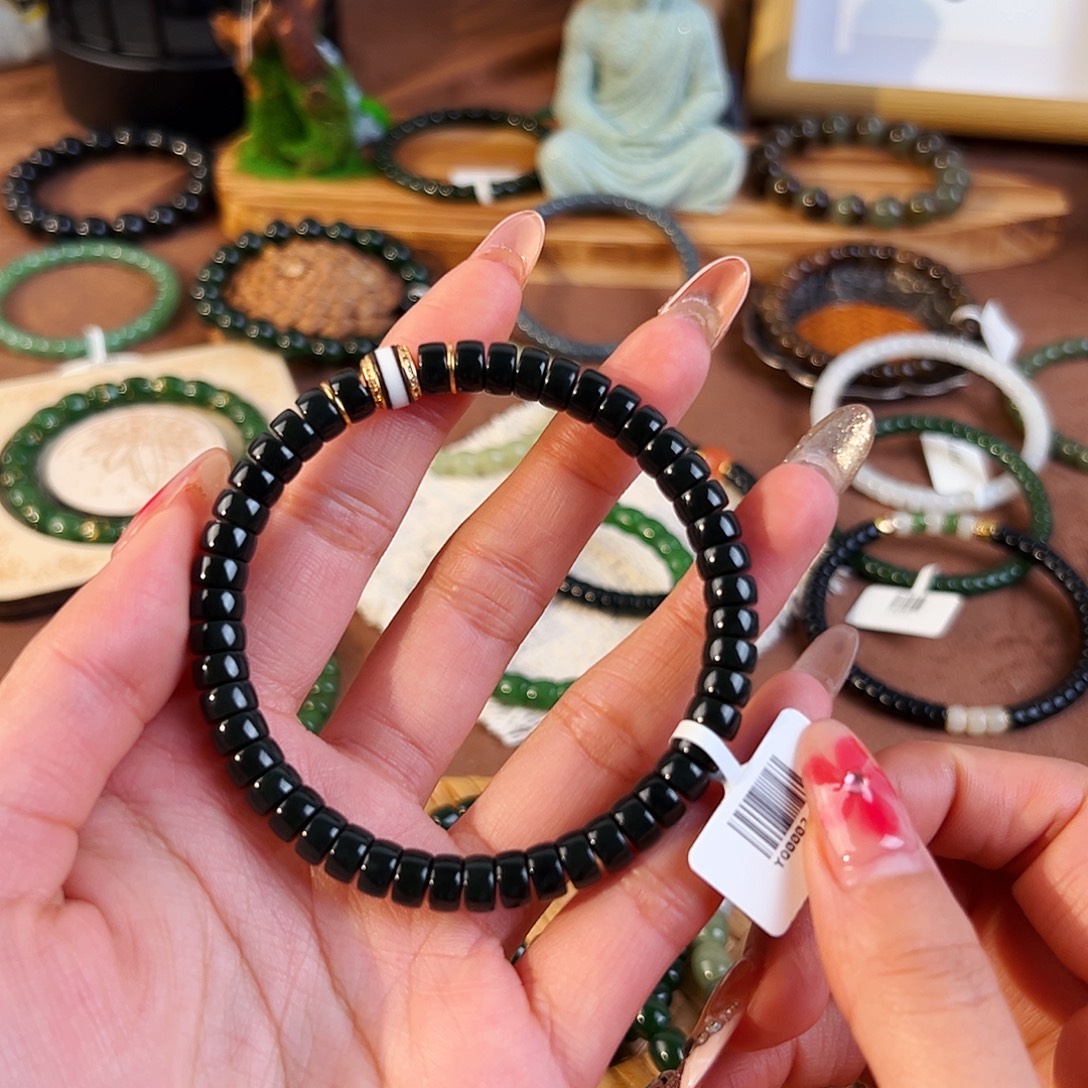 和田玉未镶嵌手链