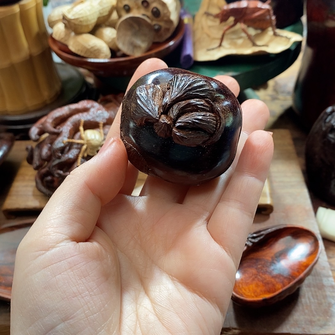 牛***兔檀香紫檀（小叶紫檀）